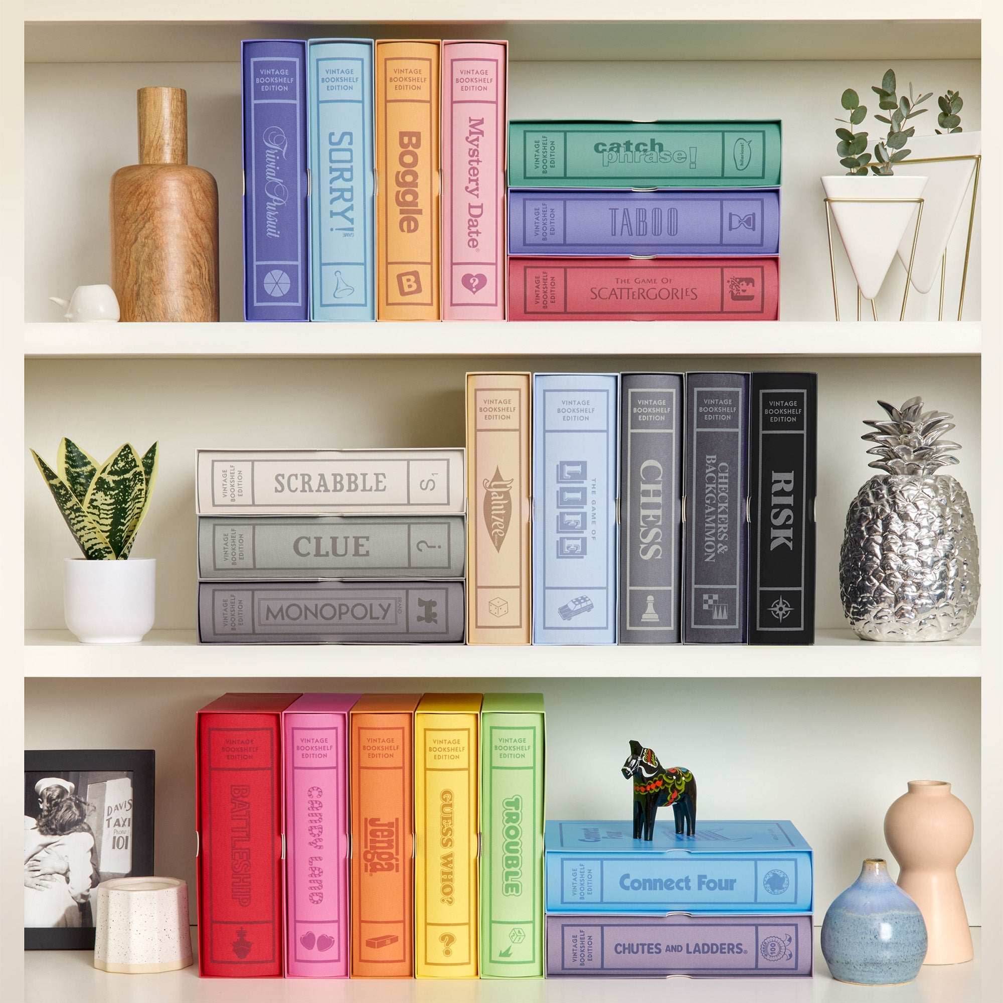 Modern Vintage Bookshelf Board Games – 22 Pack Bundle Set