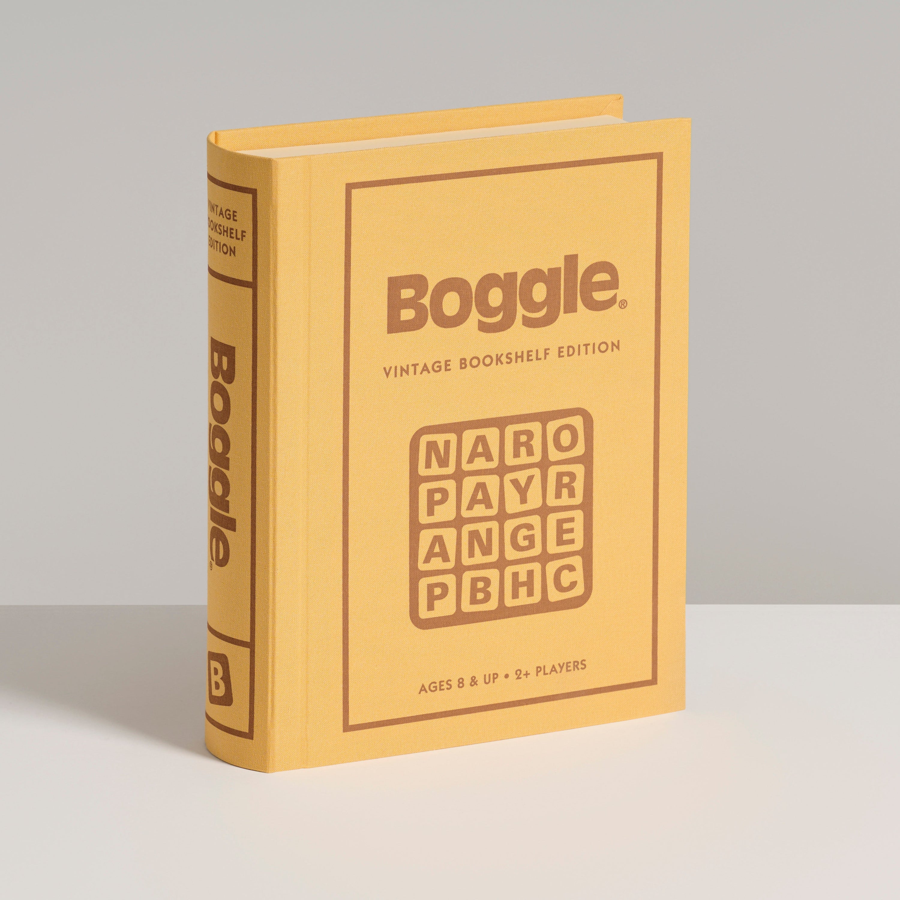 Boggle Vintage Bookshelf Board Game