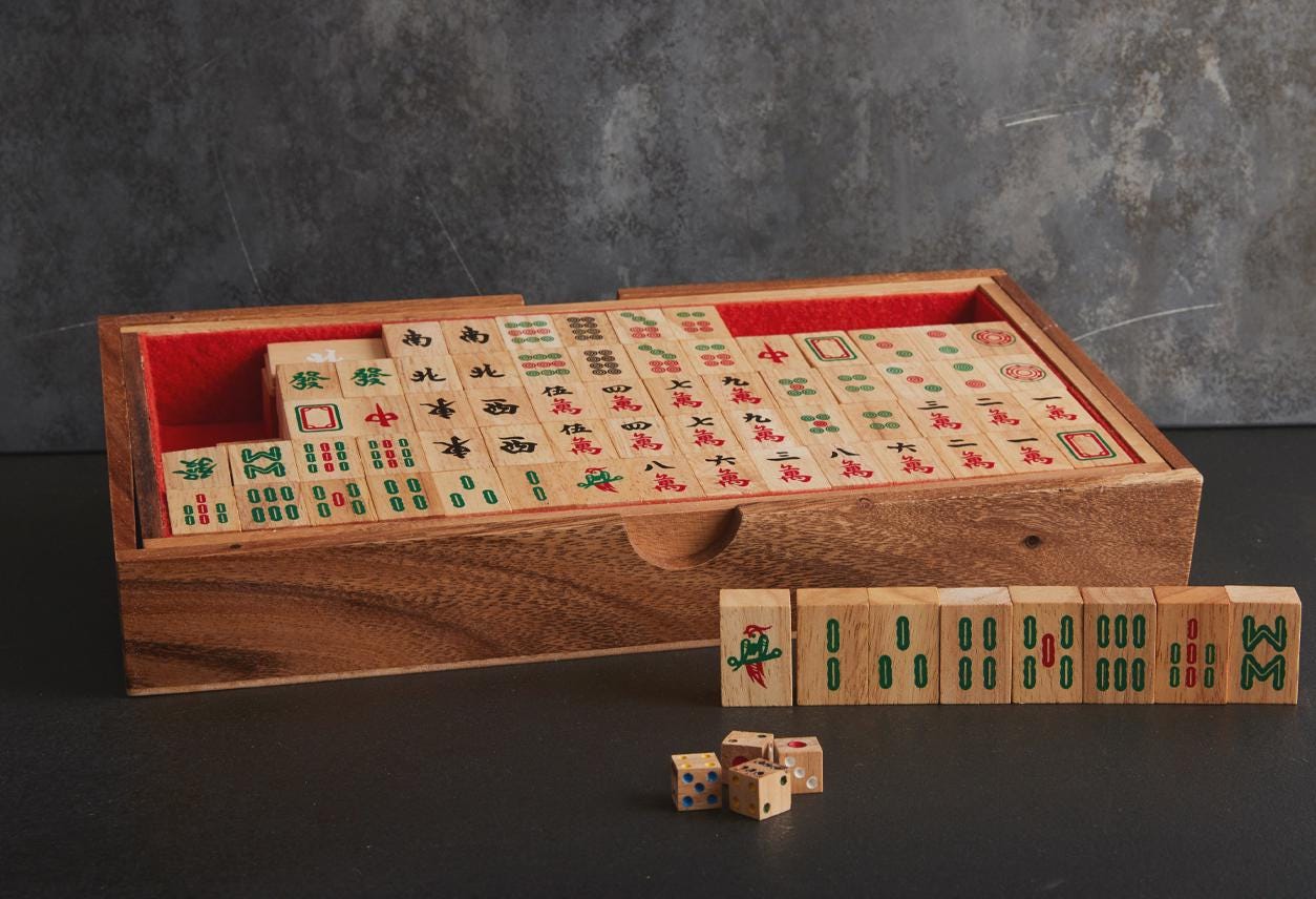 Modern Mahjong Mango Wood Board Game Set, Chinese Version Mahjong