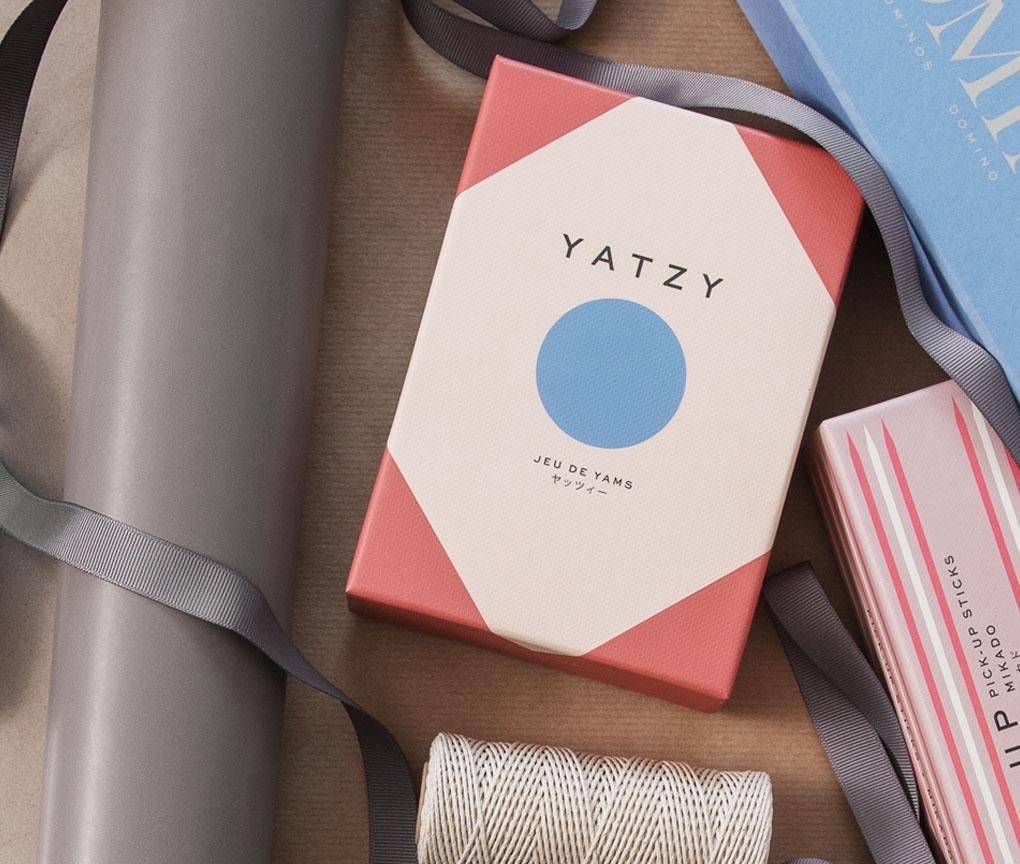 Modern Yatzy Board Game Set