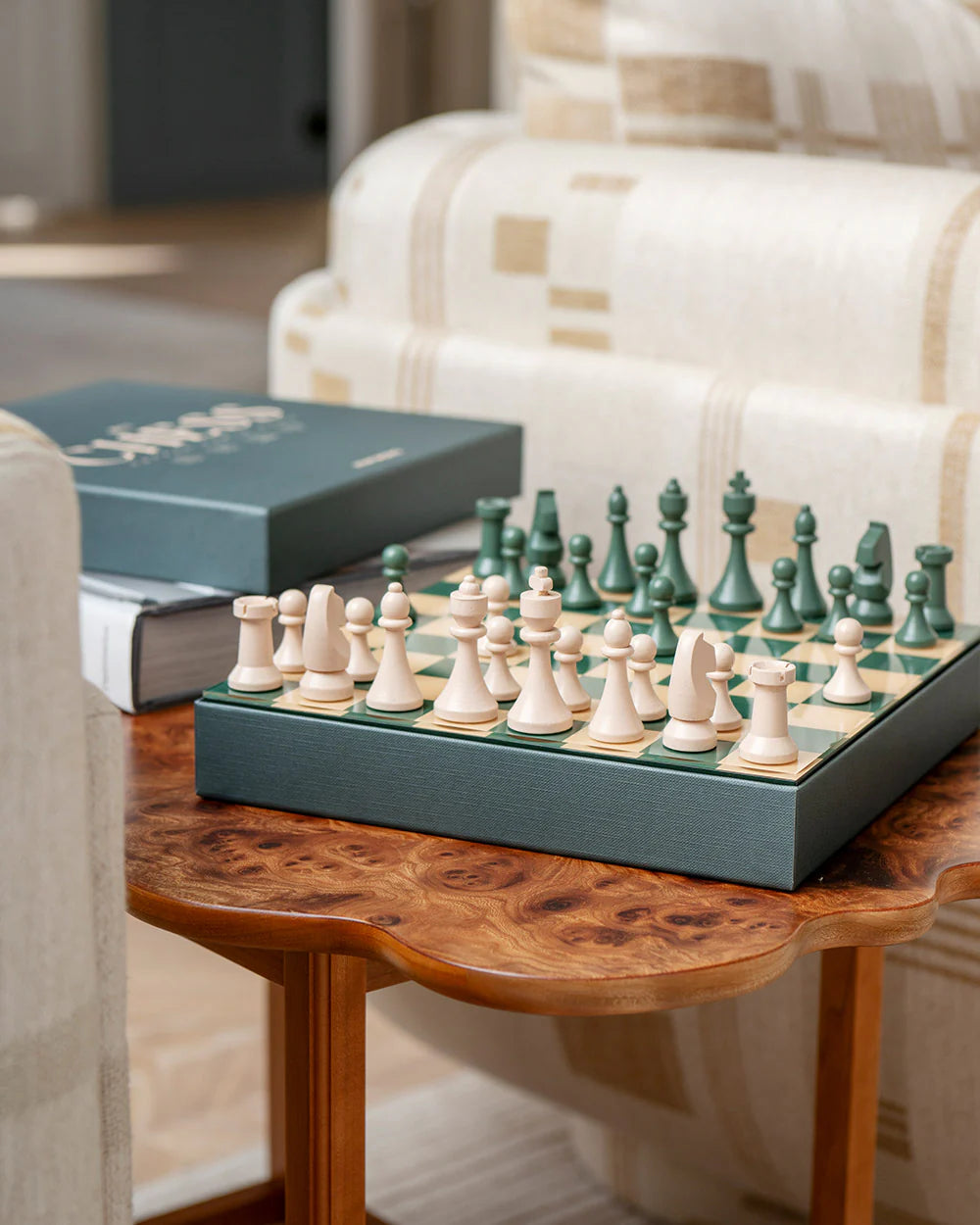 Modern Chess Board Game Set (Multiple Colors)